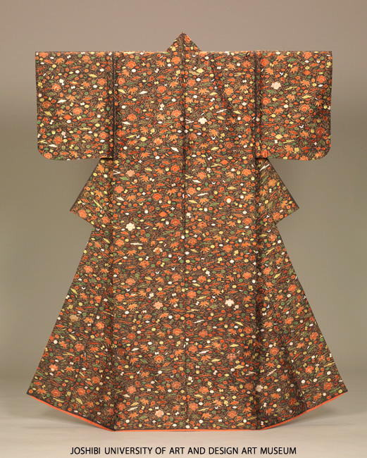 Koshimaki with various treasures patterns