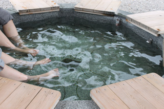 足湯