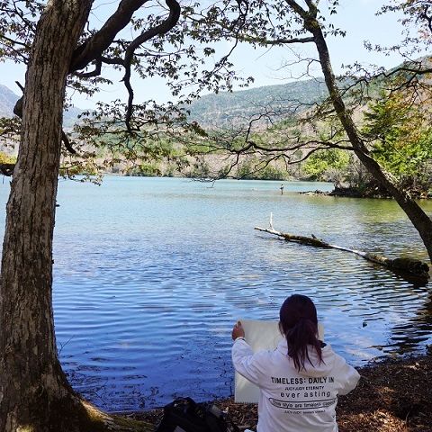 スケッチ旅行写生風景湖縦