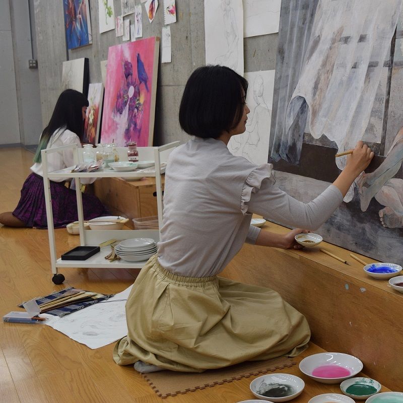 3年次トップ画像アトリエ制作風景